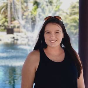 Meet your Posher, Amanda